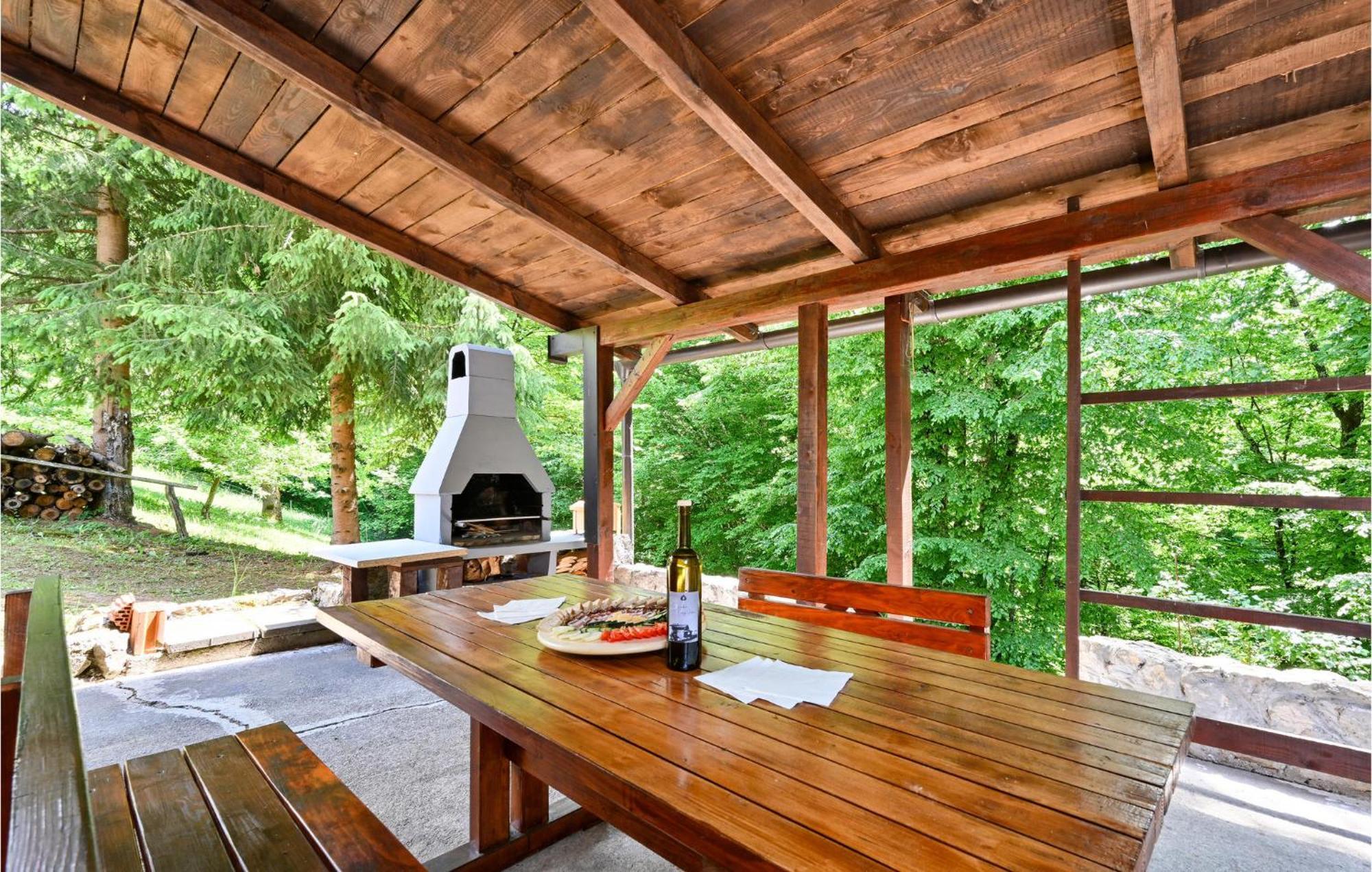 2 Bedroom Gorgeous Home In Gornje Stative Exteriér fotografie